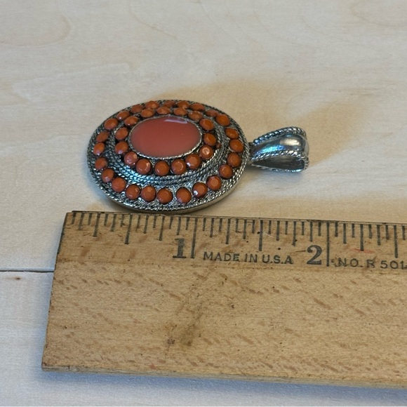 Silver Tone Oval Coral Rhinestone Pendant Vintage - Picture 5 of 6